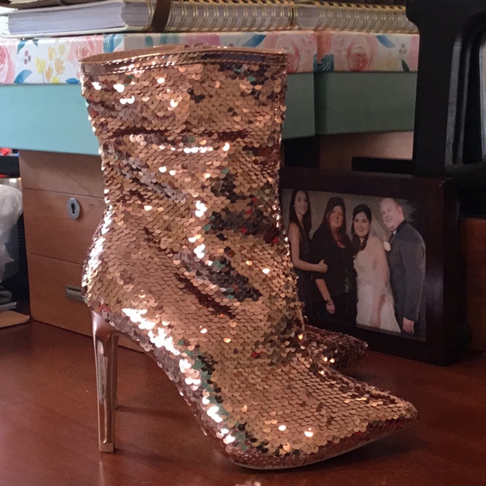 Rose gold sparkly ankle closed toe Heels